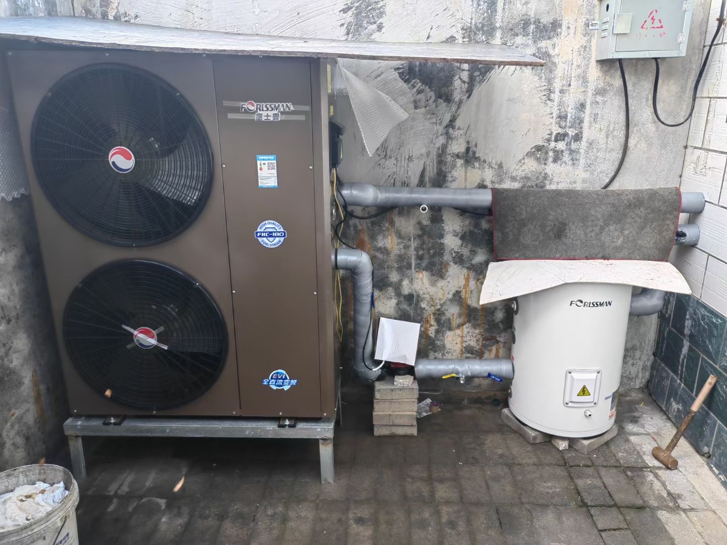 The KF18ET unit is used for heating in Northeast China.